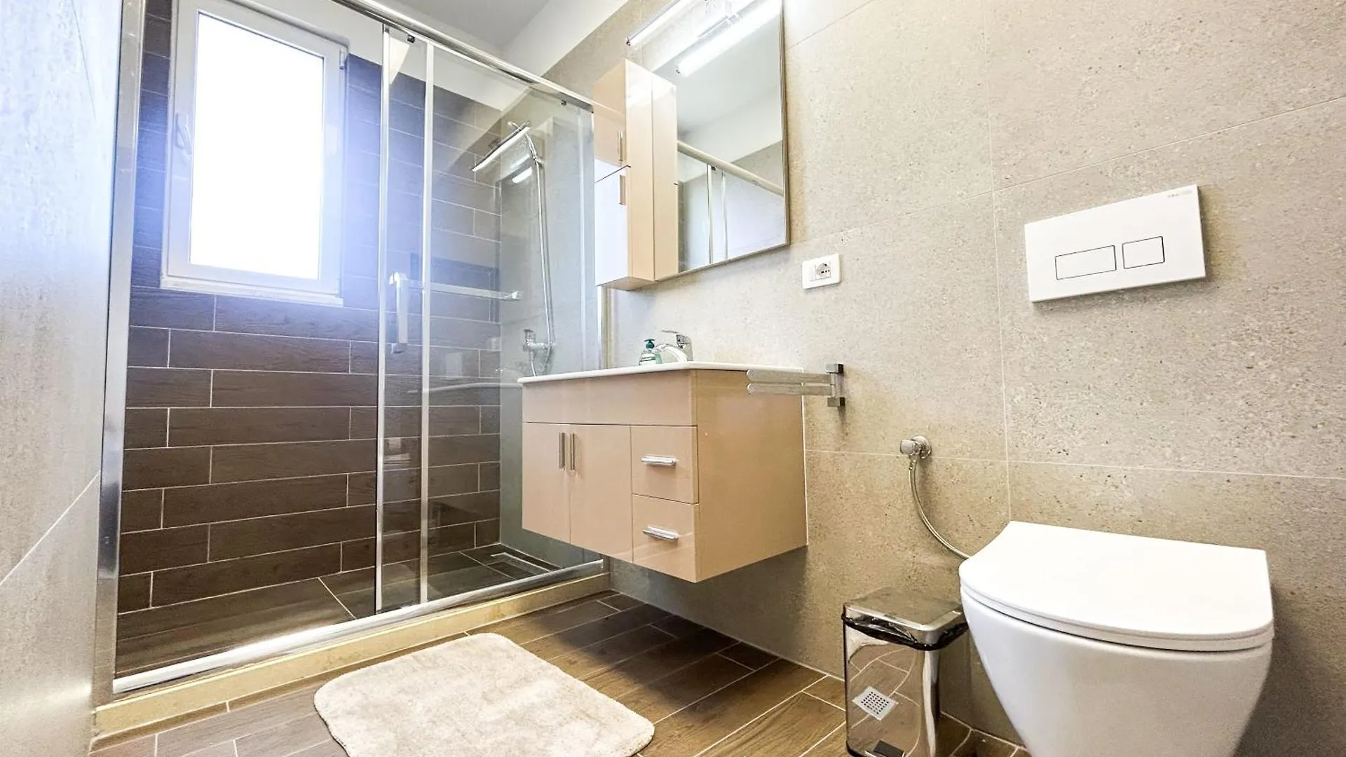 2 Bedroom Apartment 928 Golem  0*, Golem (Tirana) Albania