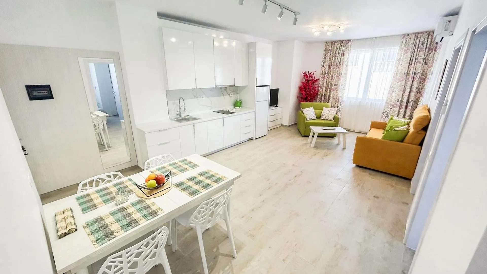 2 Bedroom Apartment 928 Golem  0*, Golem (Tirana) Albania